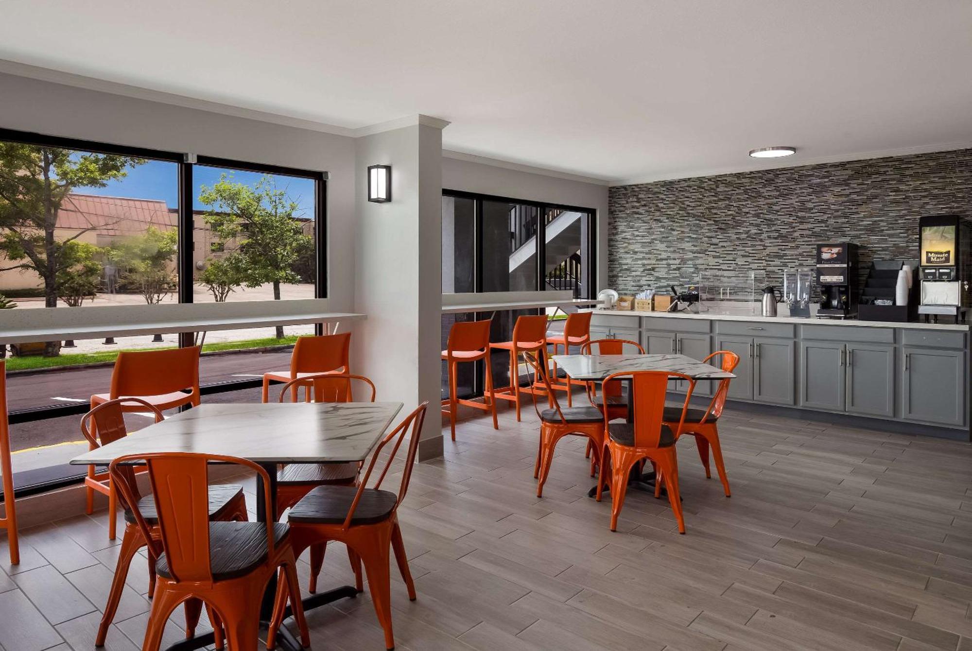Econo Lodge Mobile Ngoại thất bức ảnh